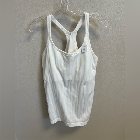 RIVELV / Ebb to the Street White 12 - Picture 3 of 10